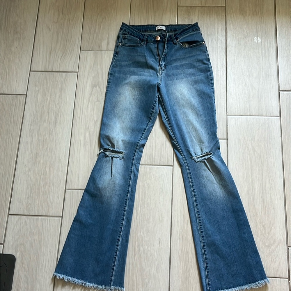 Ripped high wasted flare jeans